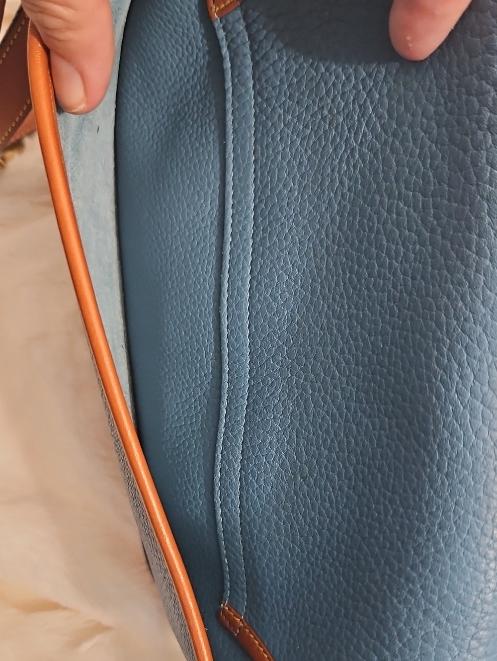 Vintage Dooney & Bourke East West Shoulder Bag Blue Pebbled Leather Tan Trim R17 - Picture 8 of 13